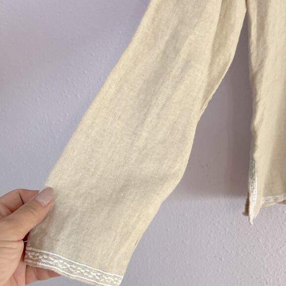 Charter Club Women Beige 100% Linen Embroidered Peasant Style Top Size 14 - Picture 3 of 8
